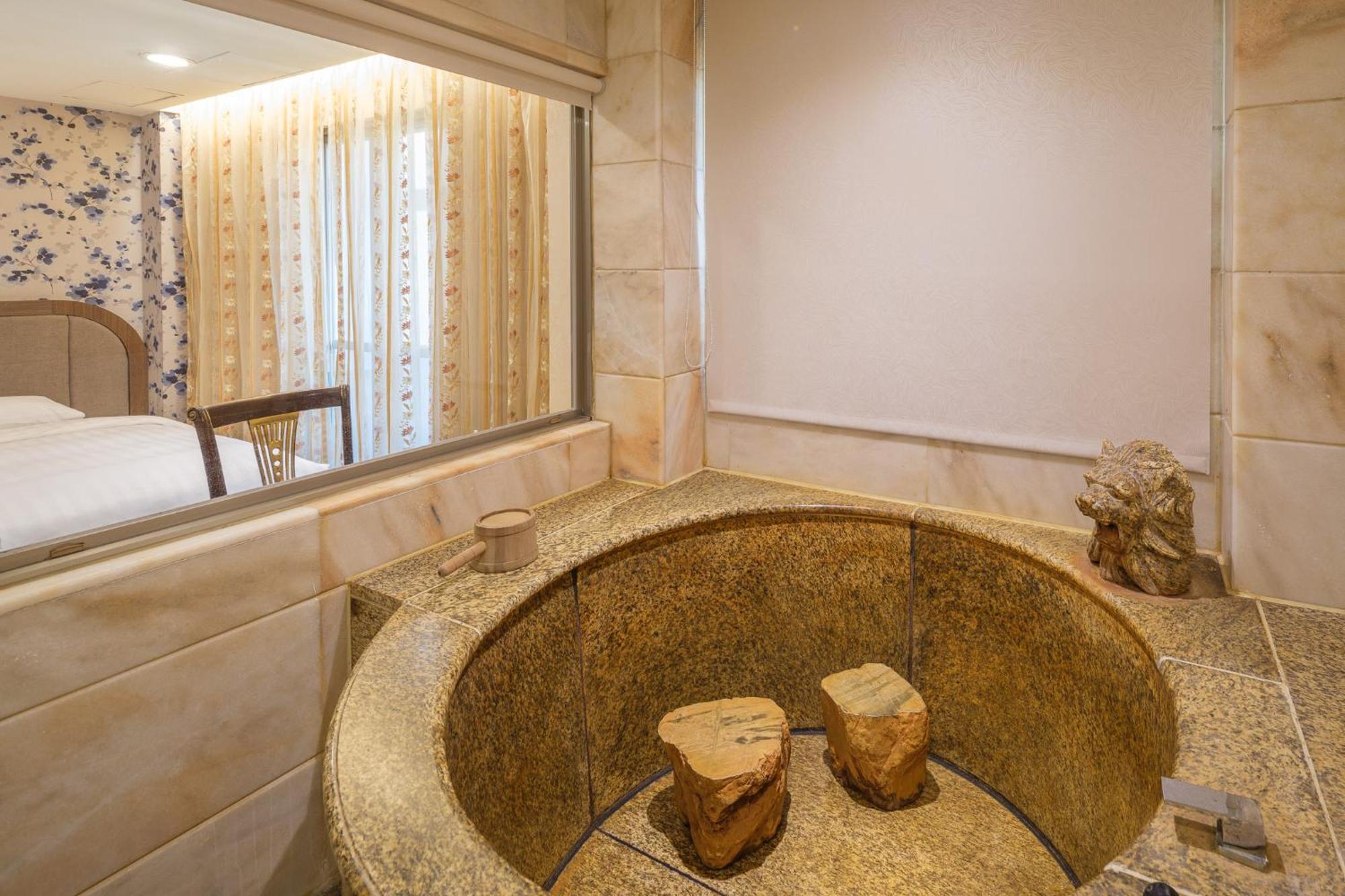 Grand Pleasure Spring Hotel Taipei Luaran gambar
