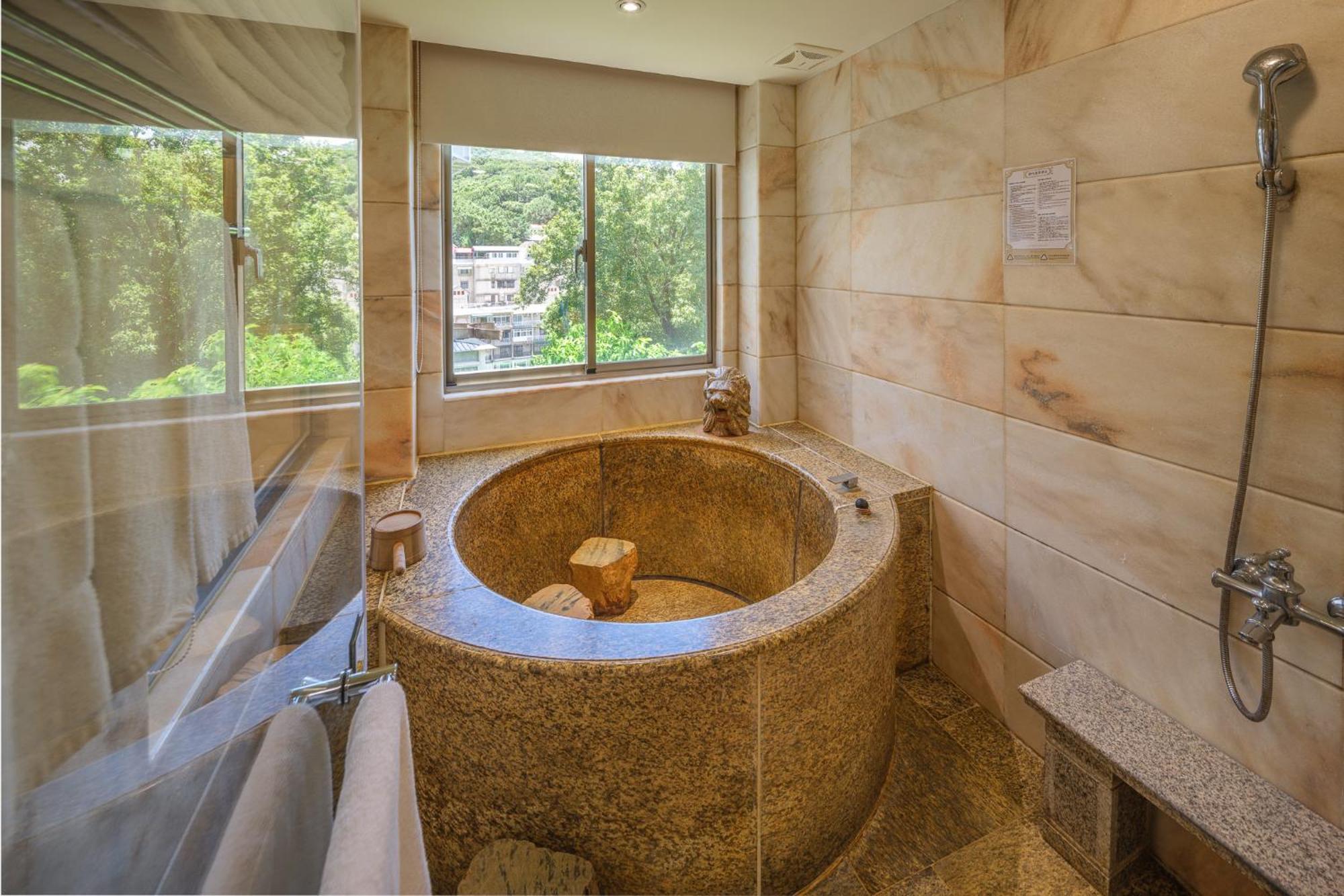 Grand Pleasure Spring Hotel Taipei Luaran gambar