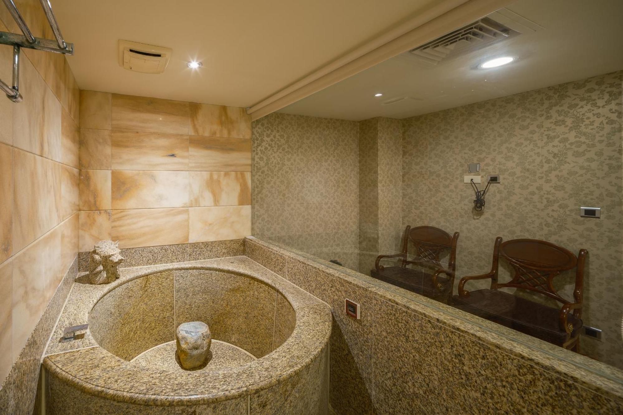 Grand Pleasure Spring Hotel Taipei Luaran gambar